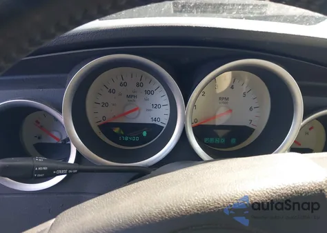 2005 Dodge Magnum Sxt z USA, uszkodzony, nr VIN 2D8GZ48V55H542808